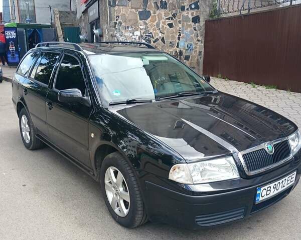 Черный Шкода Октавия, объемом двигателя 1.6 л и пробегом 248 тыс. км за 5000 $, фото 1 на Automoto.ua