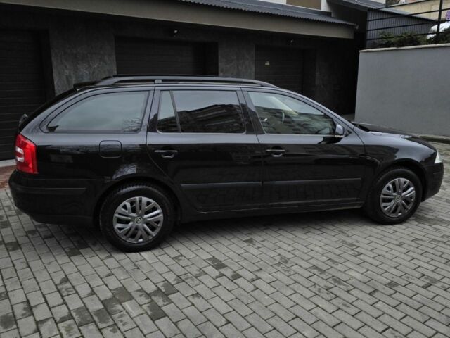 Черный Шкода Октавия, объемом двигателя 1.6 л и пробегом 256 тыс. км за 6300 $, фото 9 на Automoto.ua