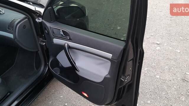 Черный Шкода Октавия, объемом двигателя 1.6 л и пробегом 260 тыс. км за 7400 $, фото 15 на Automoto.ua