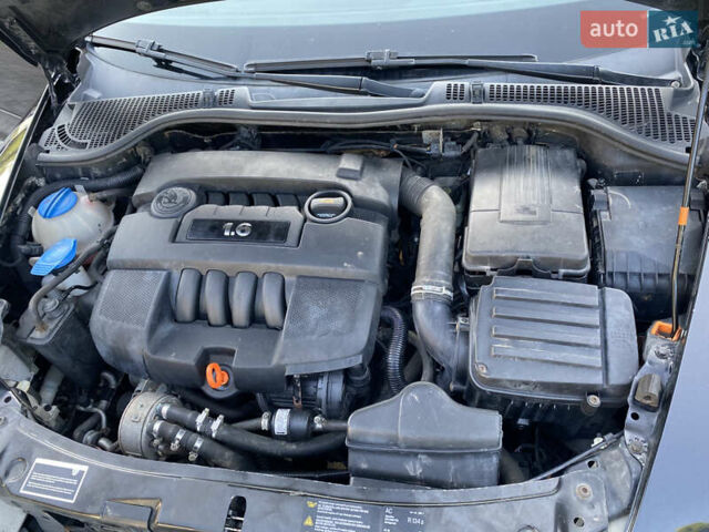 Чорний Шкода Октавія, об'ємом двигуна 1.6 л та пробігом 265 тис. км за 5600 $, фото 41 на Automoto.ua