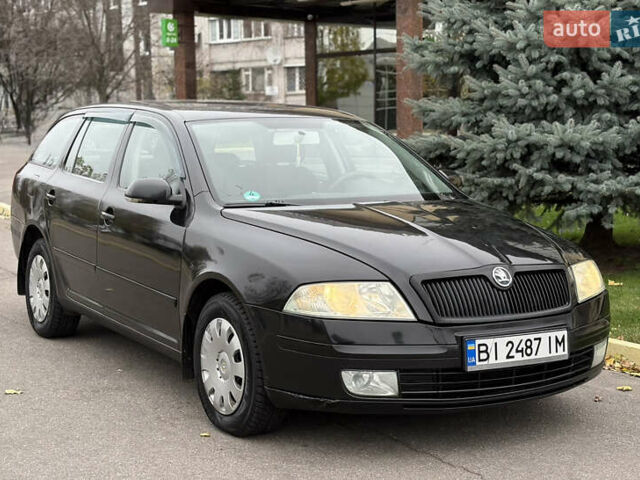 Чорний Шкода Октавія, об'ємом двигуна 1.6 л та пробігом 208 тис. км за 5999 $, фото 11 на Automoto.ua