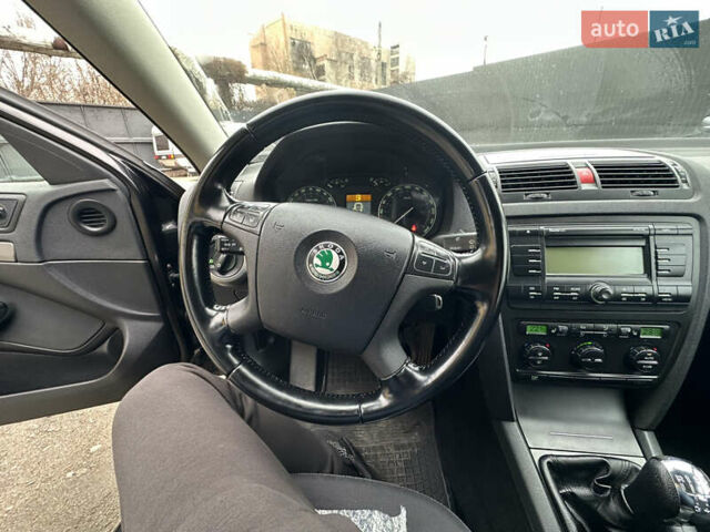 Чорний Шкода Октавія, об'ємом двигуна 1.6 л та пробігом 241 тис. км за 6700 $, фото 35 на Automoto.ua