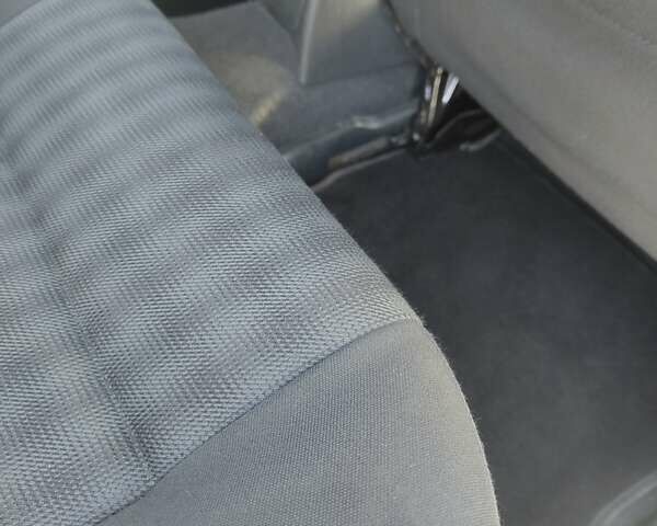 Черный Шкода Октавия, объемом двигателя 1.78 л и пробегом 314 тыс. км за 5300 $, фото 18 на Automoto.ua