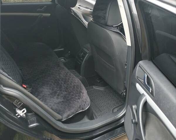 Черный Шкода Октавия, объемом двигателя 1.6 л и пробегом 267 тыс. км за 5900 $, фото 9 на Automoto.ua