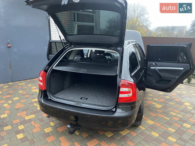 Чорний Шкода Октавія, об'ємом двигуна 1.6 л та пробігом 220 тис. км за 6450 $, фото 6 на Automoto.ua