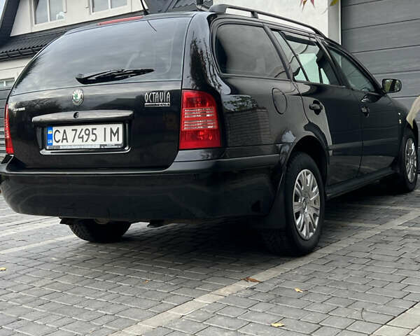 Шкода Октавия 2006 в Черкассах на Automoto.ua Черный Шкода Октавия, объемом двигателя 1.6 л и пробегом 211 тыс. км за 5500 $, фото 12 на Automoto.ua