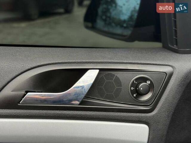 Черный Шкода Октавия, объемом двигателя 1.98 л и пробегом 247 тыс. км за 6700 $, фото 22 на Automoto.ua