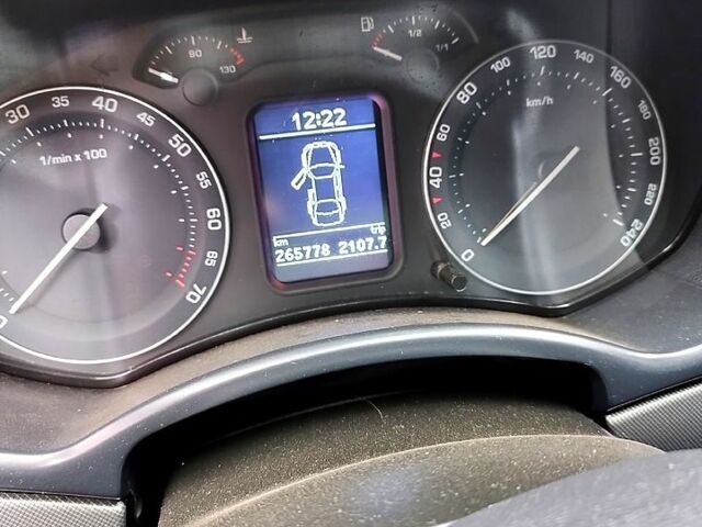 Шкода Октавія 2006 у Никополе на Automoto.ua Чорний Шкода Октавія, об'ємом двигуна 2 л та пробігом 0 тис. км за 7200 $, фото 8 на Automoto.ua