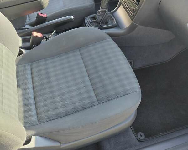 Черный Шкода Октавия, объемом двигателя 1.78 л и пробегом 314 тыс. км за 5300 $, фото 14 на Automoto.ua