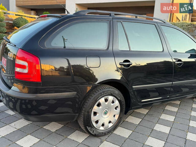 Чорний Шкода Октавія, об'ємом двигуна 1.6 л та пробігом 179 тис. км за 7399 $, фото 21 на Automoto.ua