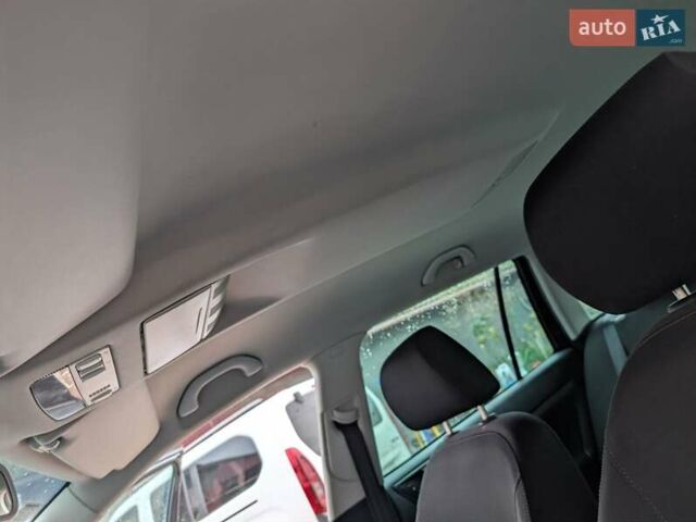 Чорний Шкода Октавія, об'ємом двигуна 1.6 л та пробігом 241 тис. км за 6200 $, фото 21 на Automoto.ua