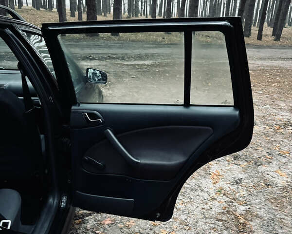 Черный Шкода Октавия, объемом двигателя 1.6 л и пробегом 217 тыс. км за 5999 $, фото 37 на Automoto.ua