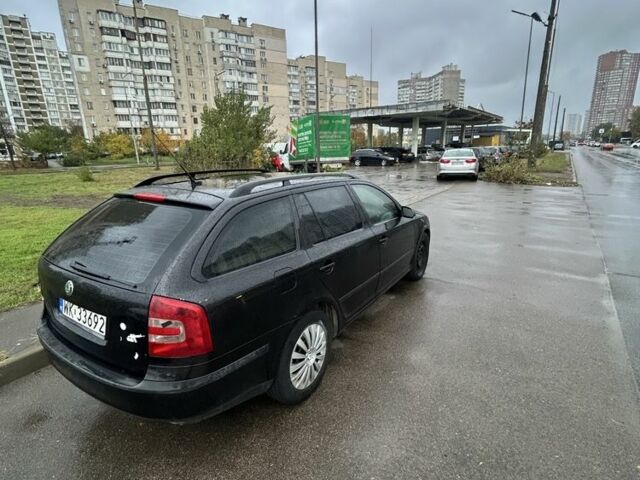 Черный Шкода Октавия, объемом двигателя 2 л и пробегом 120 тыс. км за 2650 $, фото 3 на Automoto.ua