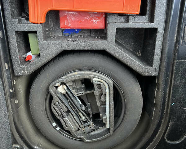 Шкода Октавия 2006 в Черкассах на Automoto.ua Черный Шкода Октавия, объемом двигателя 1.6 л и пробегом 211 тыс. км за 5500 $, фото 19 на Automoto.ua