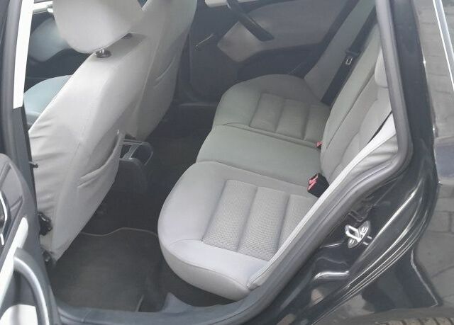 Черный Шкода Октавия, объемом двигателя 1.6 л и пробегом 260 тыс. км за 7400 $, фото 9 на Automoto.ua