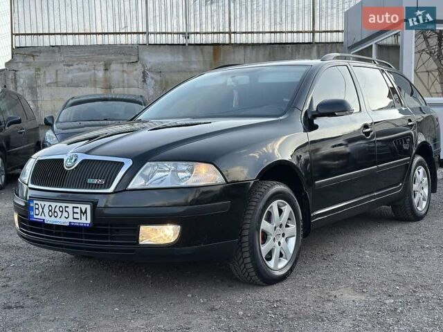 Черный Шкода Октавия, объемом двигателя 1.9 л и пробегом 330 тыс. км за 5999 $, фото 4 на Automoto.ua