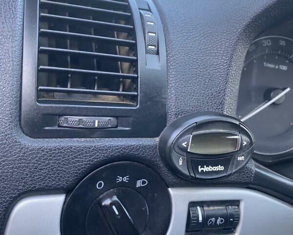 Чорний Шкода Октавія, об'ємом двигуна 1.6 л та пробігом 265 тис. км за 5600 $, фото 28 на Automoto.ua