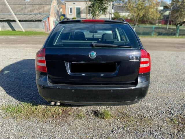 Черный Шкода Октавия, объемом двигателя 2 л и пробегом 300 тыс. км за 3300 $, фото 6 на Automoto.ua