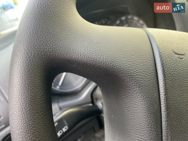 Черный Шкода Октавия, объемом двигателя 1.6 л и пробегом 210 тыс. км за 6500 $, фото 13 на Automoto.ua