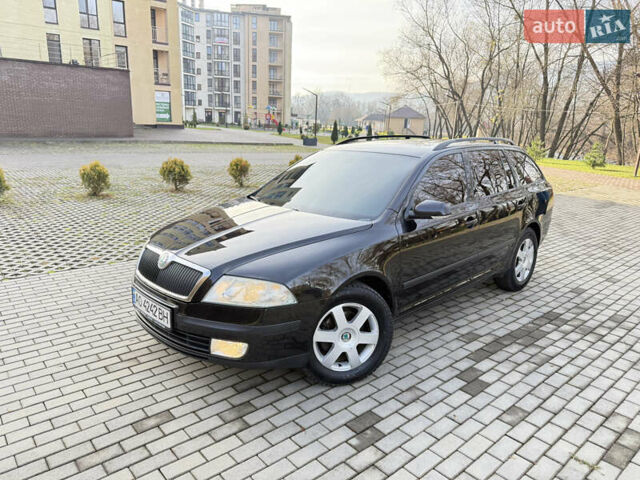 Черный Шкода Октавия, объемом двигателя 1.97 л и пробегом 340 тыс. км за 6900 $, фото 2 на Automoto.ua