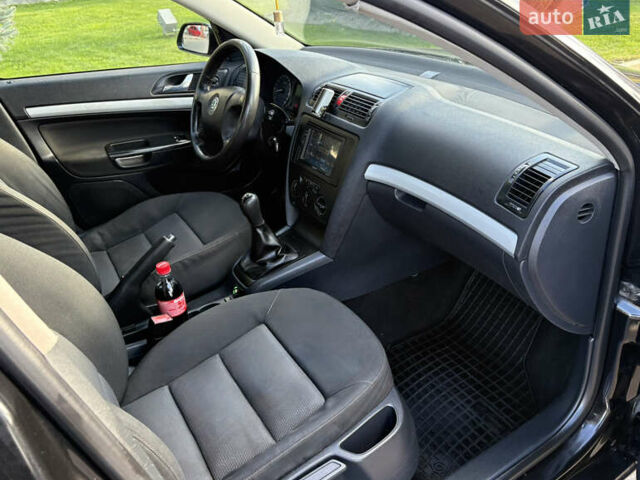 Чорний Шкода Октавія, об'ємом двигуна 1.6 л та пробігом 208 тис. км за 5999 $, фото 30 на Automoto.ua