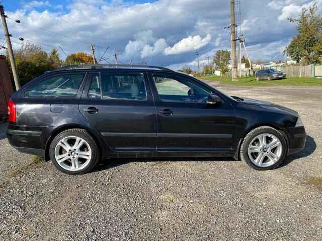 Черный Шкода Октавия, объемом двигателя 2 л и пробегом 300 тыс. км за 3300 $, фото 5 на Automoto.ua