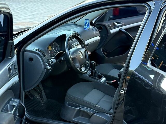 Шкода Октавія 2006 у Гадяче на Automoto.ua Чорний Шкода Октавія, об'ємом двигуна 2 л та пробігом 274 тис. км за 6000 $, фото 1 на Automoto.ua