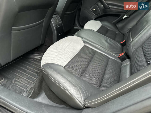 Чорний Шкода Октавія, об'ємом двигуна 2 л та пробігом 279 тис. км за 5999 $, фото 45 на Automoto.ua