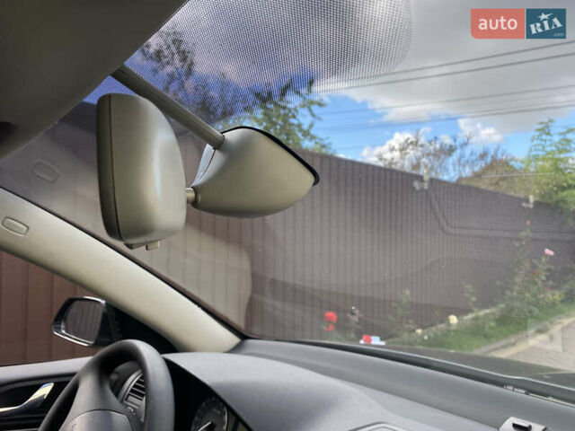 Черный Шкода Октавия, объемом двигателя 1.6 л и пробегом 210 тыс. км за 6500 $, фото 11 на Automoto.ua