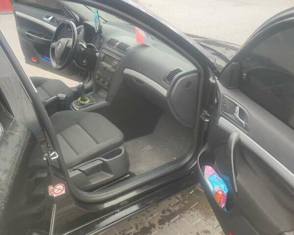 Шкода Октавия 2006 в Калиновке на Automoto.ua Черный Шкода Октавия, объемом двигателя 1.6 л и пробегом 218 тыс. км за 6600 $, фото 6 на Automoto.ua