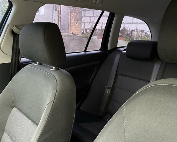 Черный Шкода Октавия, объемом двигателя 1.97 л и пробегом 298 тыс. км за 5300 $, фото 3 на Automoto.ua