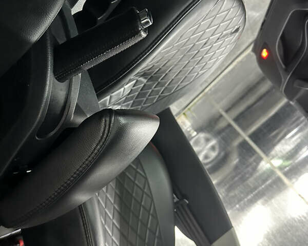 Черный Шкода Октавия, объемом двигателя 2 л и пробегом 298 тыс. км за 6700 $, фото 41 на Automoto.ua