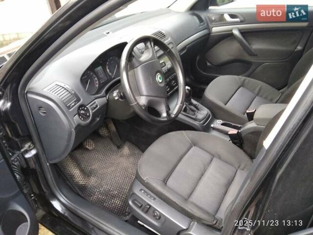 Черный Шкода Октавия, объемом двигателя 1.6 л и пробегом 265 тыс. км за 6850 $, фото 3 на Automoto.ua