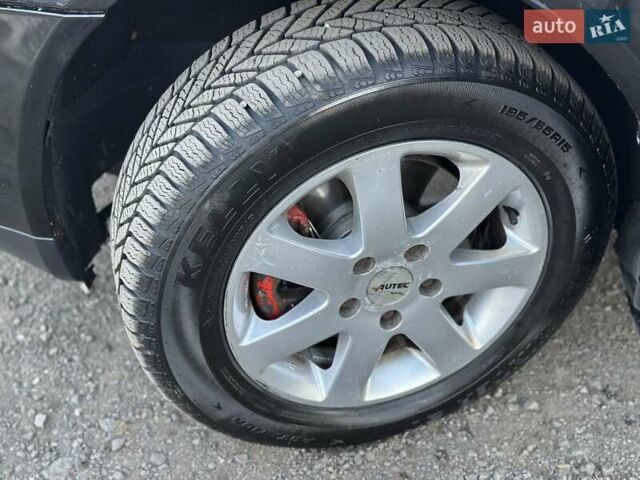 Черный Шкода Октавия, объемом двигателя 1.9 л и пробегом 330 тыс. км за 5999 $, фото 41 на Automoto.ua