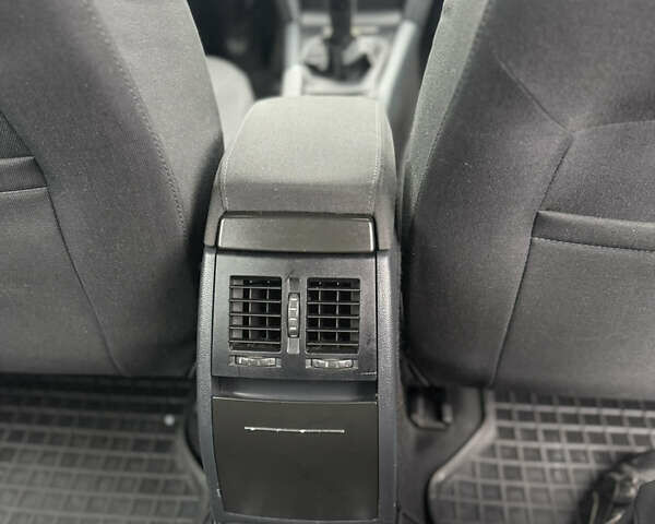 Черный Шкода Октавия, объемом двигателя 1.6 л и пробегом 251 тыс. км за 5800 $, фото 25 на Automoto.ua