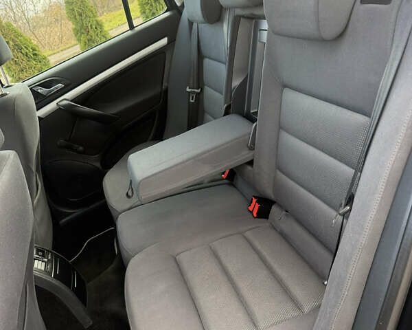 Черный Шкода Октавия, объемом двигателя 1.6 л и пробегом 193 тыс. км за 6200 $, фото 22 на Automoto.ua