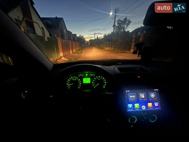 Черный Шкода Октавия, объемом двигателя 1.6 л и пробегом 240 тыс. км за 6613 $, фото 7 на Automoto.ua