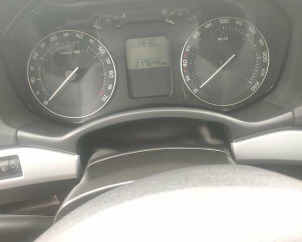 Шкода Октавия 2006 в Калиновке на Automoto.ua Черный Шкода Октавия, объемом двигателя 1.6 л и пробегом 218 тыс. км за 6600 $, фото 2 на Automoto.ua