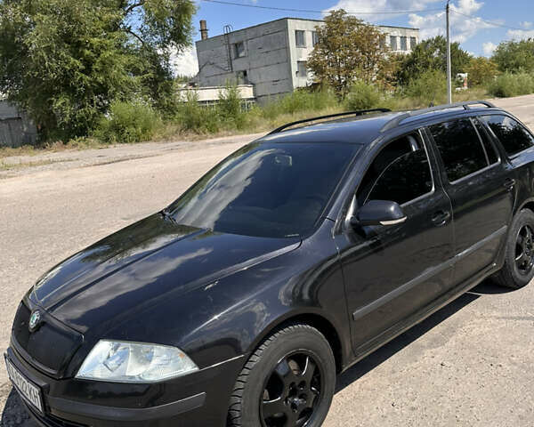 Чорний Шкода Октавія, об'ємом двигуна 1.9 л та пробігом 235 тис. км за 5800 $, фото 1 на Automoto.ua