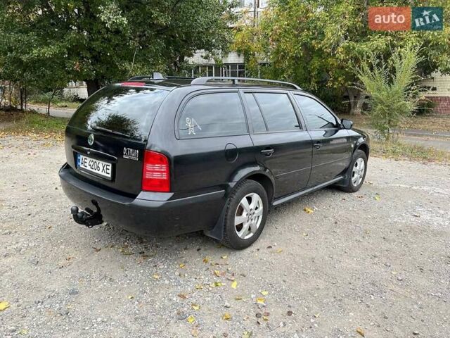 Черный Шкода Октавия, объемом двигателя 1.6 л и пробегом 270 тыс. км за 5800 $, фото 5 на Automoto.ua