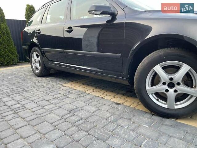 Черный Шкода Октавия, объемом двигателя 1.6 л и пробегом 275 тыс. км за 4999 $, фото 9 на Automoto.ua