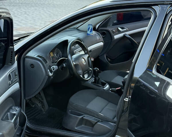 Шкода Октавия 2006 в Гадяче на Automoto.ua Черный Шкода Октавия, объемом двигателя 1.98 л и пробегом 276 тыс. км за 6000 $, фото 17 на Automoto.ua