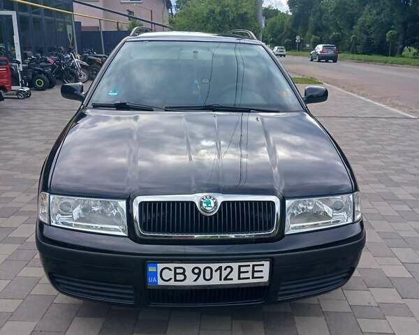 Черный Шкода Октавия, объемом двигателя 1.6 л и пробегом 248 тыс. км за 5000 $, фото 8 на Automoto.ua