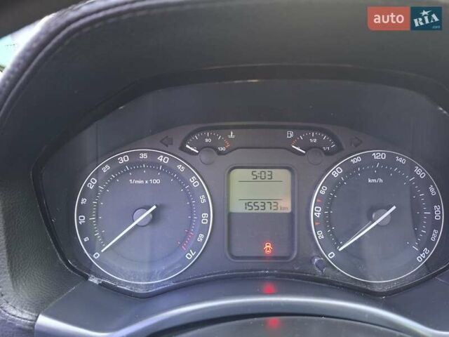 Черный Шкода Октавия, объемом двигателя 1.6 л и пробегом 155 тыс. км за 5300 $, фото 5 на Automoto.ua