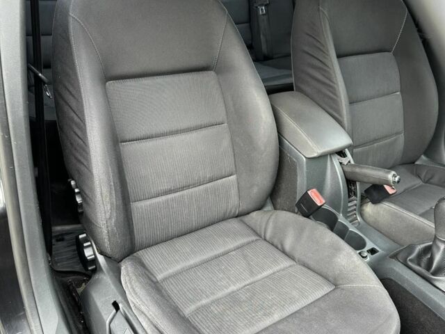 Чорний Шкода Октавія, об'ємом двигуна 1.9 л та пробігом 290 тис. км за 6000 $, фото 7 на Automoto.ua