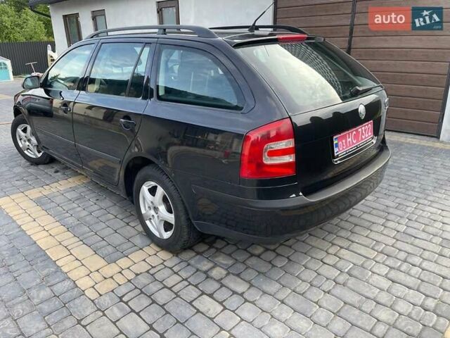 Черный Шкода Октавия, объемом двигателя 1.6 л и пробегом 275 тыс. км за 4999 $, фото 17 на Automoto.ua