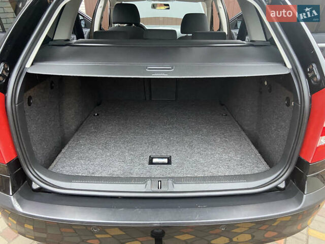 Черный Шкода Октавия, объемом двигателя 1.6 л и пробегом 221 тыс. км за 6300 $, фото 7 на Automoto.ua