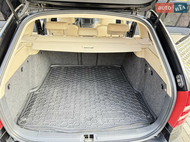 Черный Шкода Октавия, объемом двигателя 1.97 л и пробегом 340 тыс. км за 6900 $, фото 11 на Automoto.ua