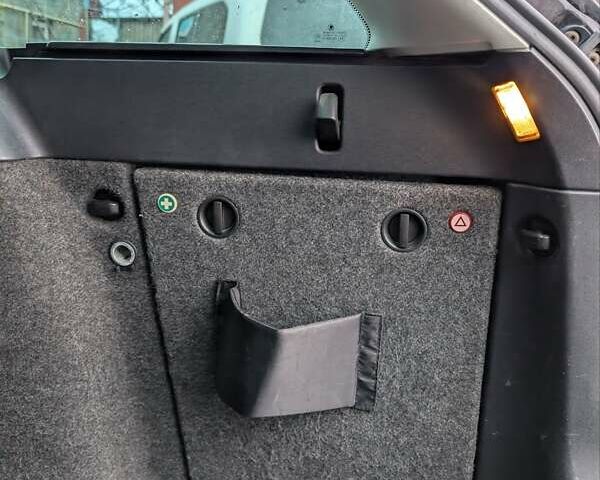 Чорний Шкода Октавія, об'ємом двигуна 1.6 л та пробігом 241 тис. км за 6200 $, фото 33 на Automoto.ua