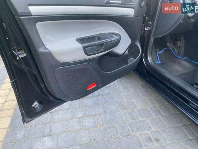 Чорний Шкода Октавія, об'ємом двигуна 1.6 л та пробігом 265 тис. км за 5600 $, фото 31 на Automoto.ua